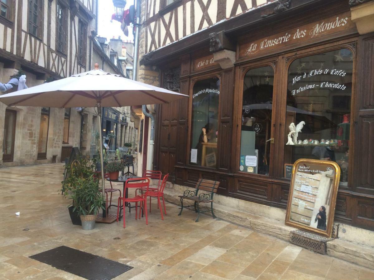 Gite Bons Amis Dijon Buitenkant foto