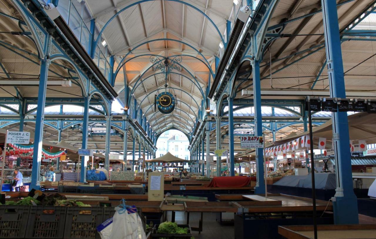 Gite Bons Amis Dijon Buitenkant foto